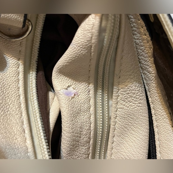 Kim Kardashian Kardashian Kollection Bag Off White Studded Bottom - Picture 6 of 8